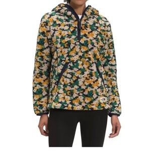 THE NORTH FACE FLORAL 
CAMPSHIRE PULLOVER HOODIE 2.0 FLEECE -
WOMENS SiZ…